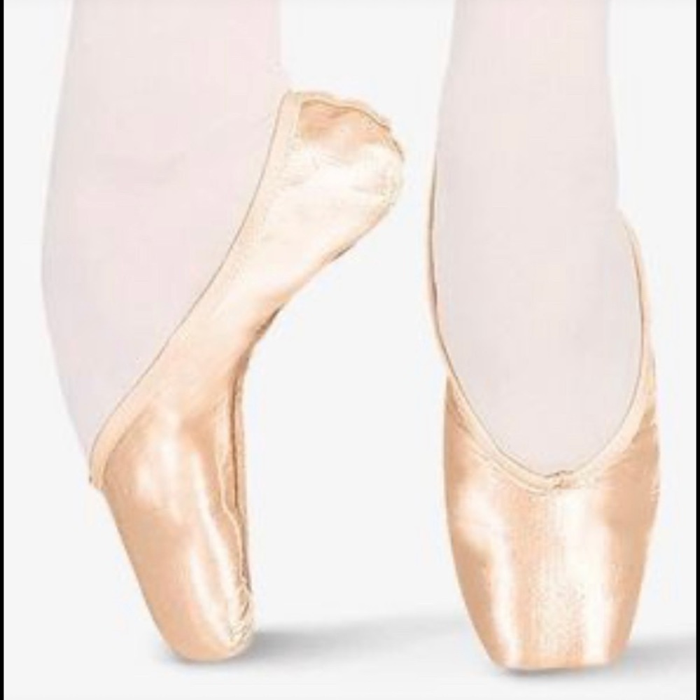 Chacott Veronese II pointe shoe size 24.5.